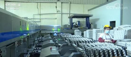 新聞觀察:數(shù)字經(jīng)濟創(chuàng)造疫后新機遇 成拉動經(jīng)濟增長重要引擎