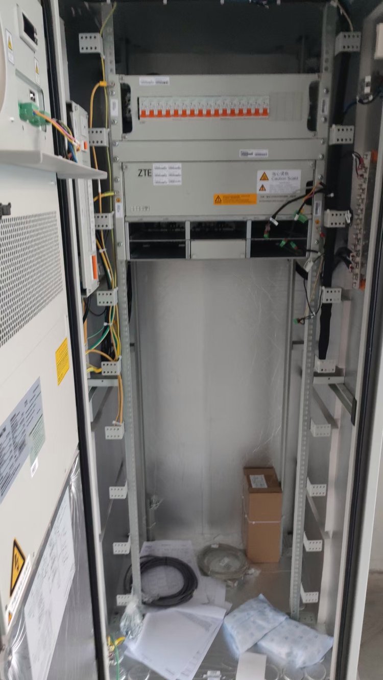 華為室外基站通信電源柜 打造全天候可靠的戶外通信電力基石